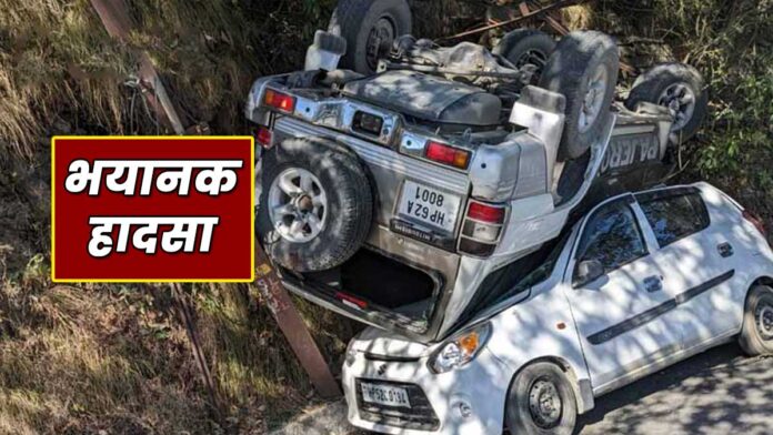 Pajero car fell on a parked car in shimla
