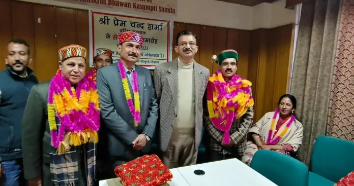 Dr Karm Singh retired from Himachal Kala Sanskriti Bhasha Academy
